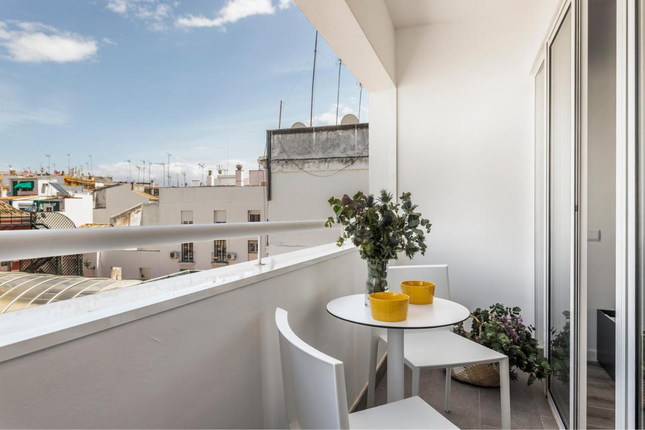 Pop Art, Apartamento De Diseno En Arenal 303 Con Terraza Sevilla Bagian luar foto
